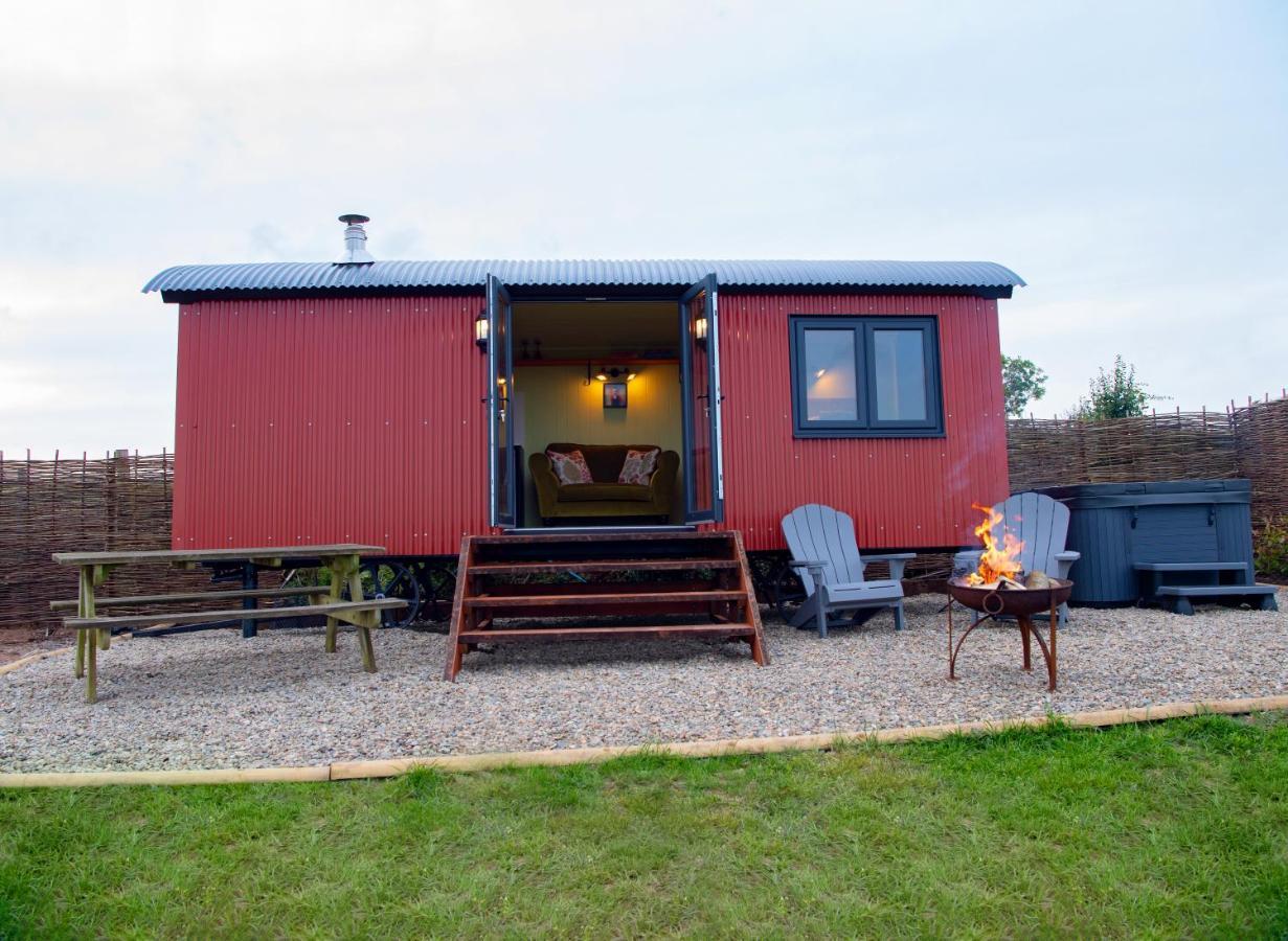 The Gambo Shepherd'S Hut Kidwelly Екстер'єр фото