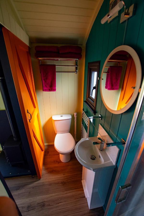 The Gambo Shepherd'S Hut Kidwelly Екстер'єр фото